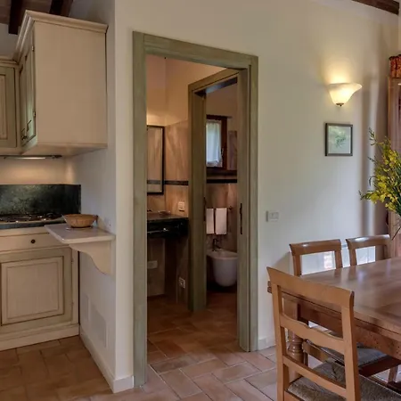 Apartahotel Antica Fonte Casole dʼElsa