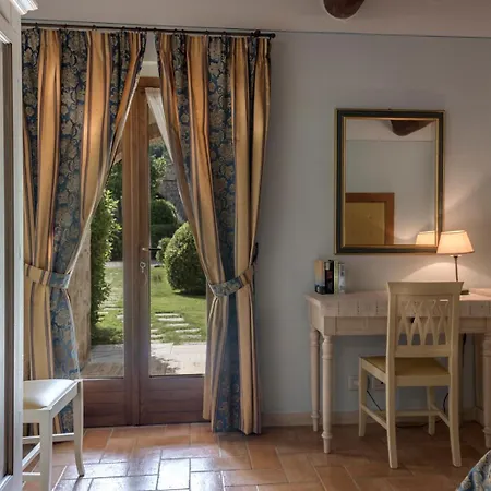 Antica Fonte Apartahotel Casole dʼElsa